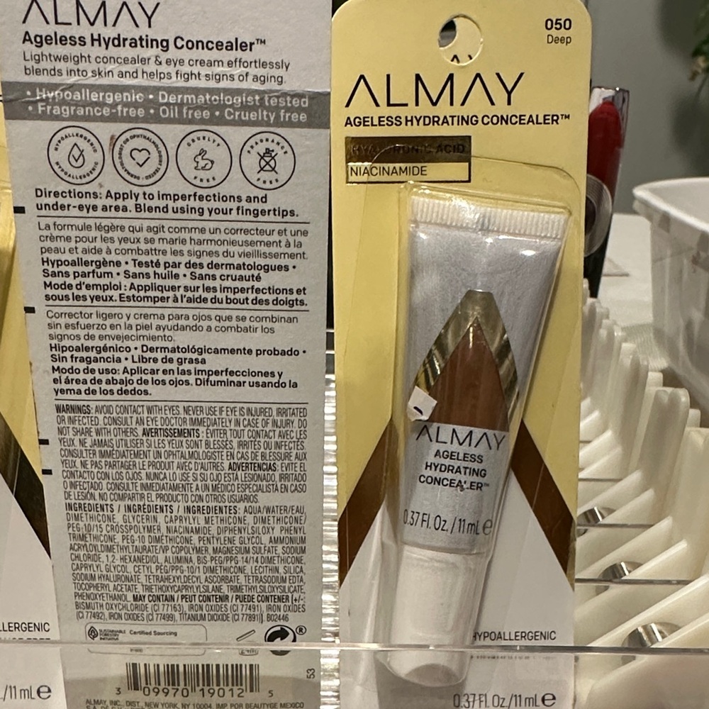 Almay Ageless Concealer - Deep #050
